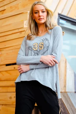 3rd Story Ginny Eagle Print Long Sleeve T Shirt< Long Sleeves