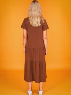 3rd Story Hazel Tiered Midi Dress< Short Sleeve Dress