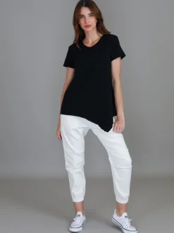 3rd Story Helena Asymmetrical Hem T Shirt< Short Sleeves