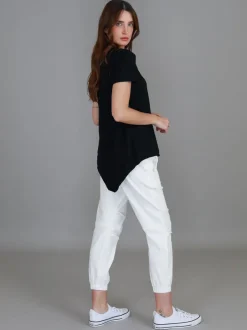 3rd Story Helena Asymmetrical Hem T Shirt< Short Sleeves