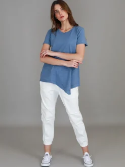 3rd Story Helena Asymmetrical Hem T Shirt< Short Sleeves