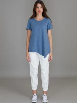 3rd Story Helena Asymmetrical Hem T Shirt< Short Sleeves