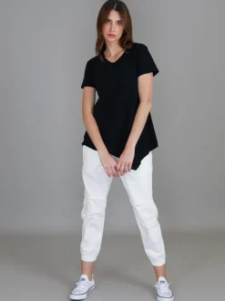 3rd Story Helena Asymmetrical Hem T Shirt< Short Sleeves