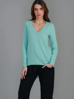 3rd Story Isla V Neck T Shirt< Long Sleeves