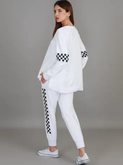 3rd Story Izzy - Ada Check Print Sleeve Sweatshirt< Sweatshirts|Sweatshirts