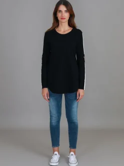 3rd Story Junee Curved Hem T Shirt< Long Sleeves