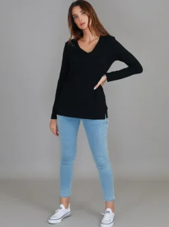 3rd Story Leah V Neck T Shirt< Long Sleeves