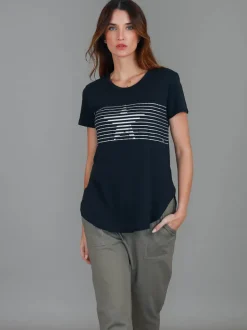3rd Story Lily Star T Shirt< Short Sleeves