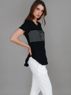 3rd Story Lily Star T Shirt< Short Sleeves