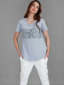 3rd Story Lily Star T Shirt< Short Sleeves
