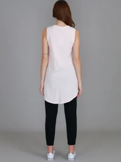 3rd Story Madison Hi Lo Hem Tank Top< Tanks