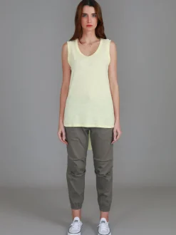 3rd Story Madison Hi Lo Hem Tank Top< Tanks