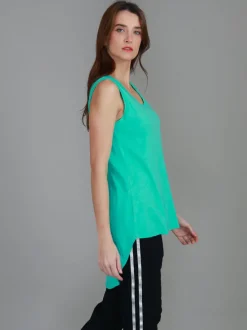 3rd Story Madison Hi Lo Hem Tank Top< Tanks
