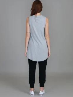 3rd Story Madison Hi Lo Hem Tank Top< Tanks