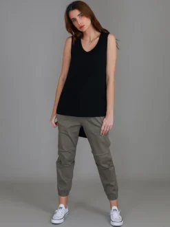 3rd Story Madison Hi Lo Hem Tank Top< Tanks