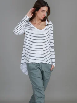 3rd Story Margo Scoop Neck T Shirt< Long Sleeves