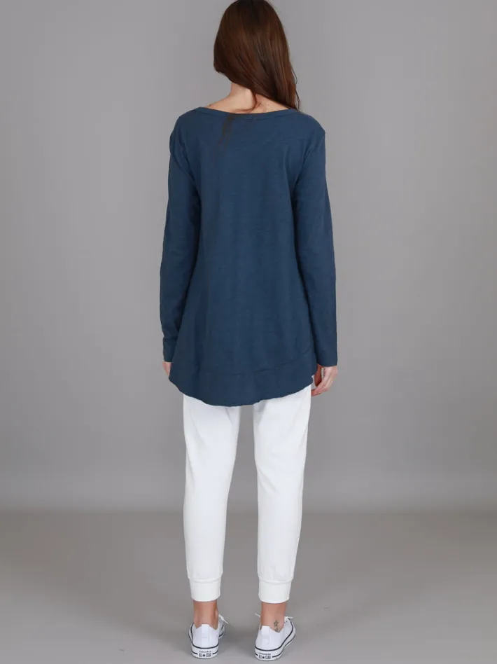 3rd Story Mascot Wide Hem T Shirt< Long Sleeves