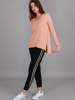 3rd Story Millicent Long Sleeve Essentials T Shirt< Long Sleeves