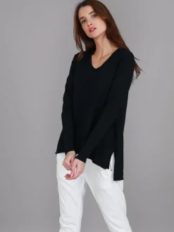 3rd Story Millicent Long Sleeve Essentials T Shirt< Long Sleeves