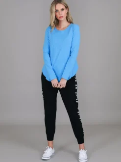 3rd Story Mosman Long Sleeve Essentials T Shirt< Long Sleeves