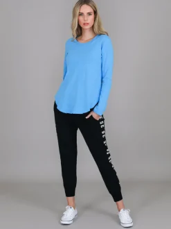 3rd Story Mosman Long Sleeve Essentials T Shirt< Long Sleeves
