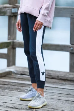 3rd Story Natalie Trackie Jogger< Joggers