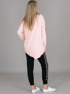 3rd Story Newhaven Relaxed Sweatshirt< Sweatshirts|Sweatshirts