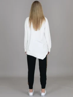 3rd Story Newhaven Relaxed Sweatshirt< Sweatshirts|Sweatshirts