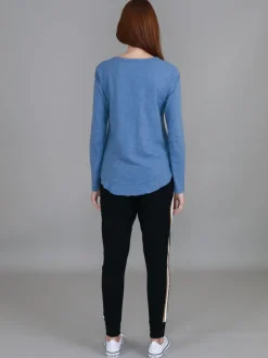3rd Story Nora Print Curved Hem T Shirt< Long Sleeves