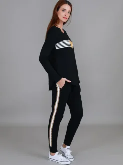 3rd Story Nora Print Curved Hem T Shirt< Long Sleeves