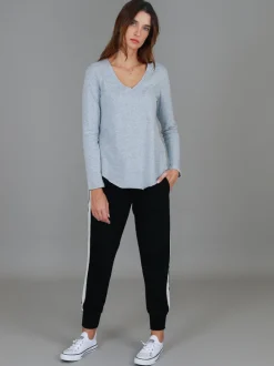 3rd Story Nora V Neck T Shirt< Long Sleeves
