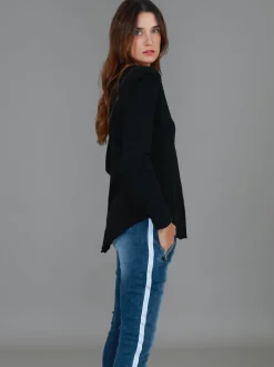 3rd Story Nora V Neck T Shirt< Long Sleeves