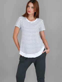 3rd Story Paddington Short Sleeve T Shirt< Short Sleeves