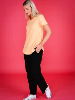 3rd Story Paddington Tee< Short Sleeves