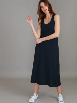3rd Story Paige Racer Back Midi Dress< Sleeveless Dress