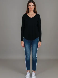3rd Story Portsea V Neck T Shirt< Long Sleeves