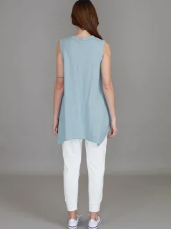 3rd Story Raven Asymmetrical Hem Tank Top< Tanks