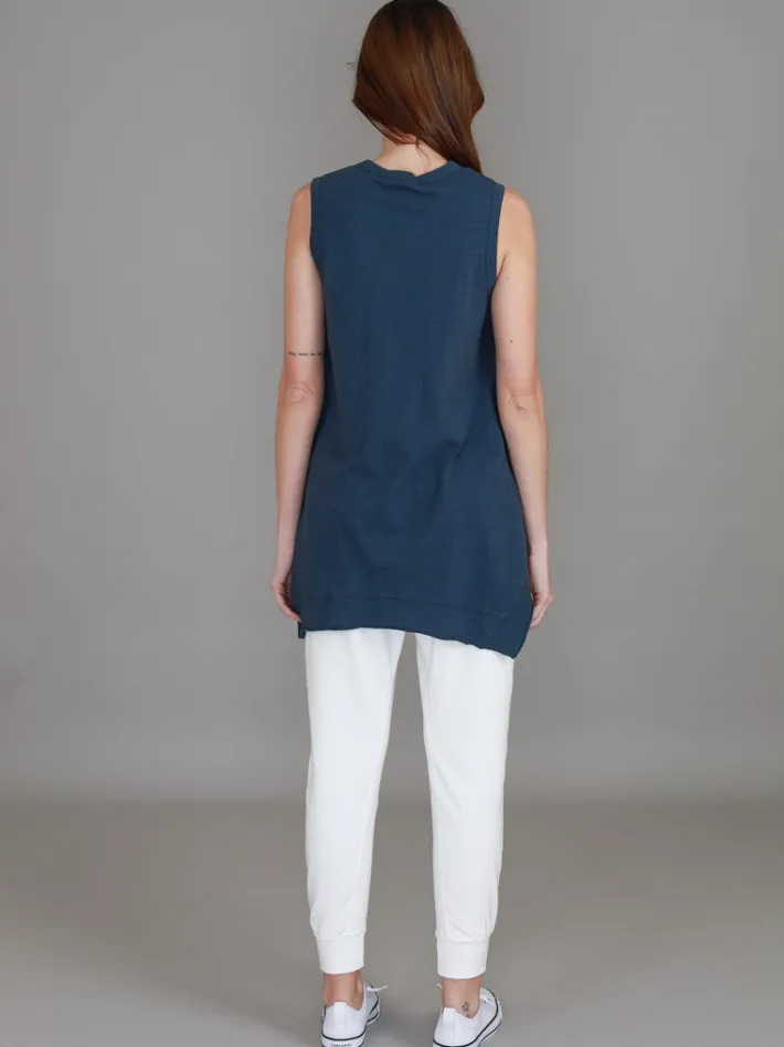 3rd Story Raven Asymmetrical Hem Tank Top< Tanks