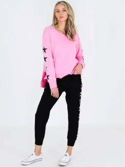 3rd Story Rhodes Leopard Star Print on Sleeve Sweatshirt< Sweatshirts|Sweatshirts