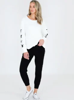 3rd Story Rhodes Leopard Star Print on Sleeve Sweatshirt< Sweatshirts|Sweatshirts