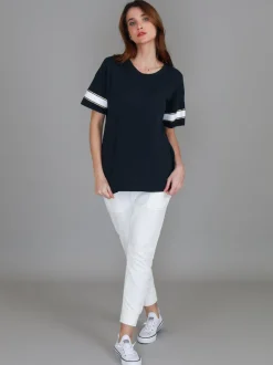3rd Story Roselyn Band Short Sleeve T Shirt< Short Sleeves