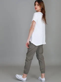 3rd Story Rue Gold Heart Short Sleeve T Shirt< Short Sleeves