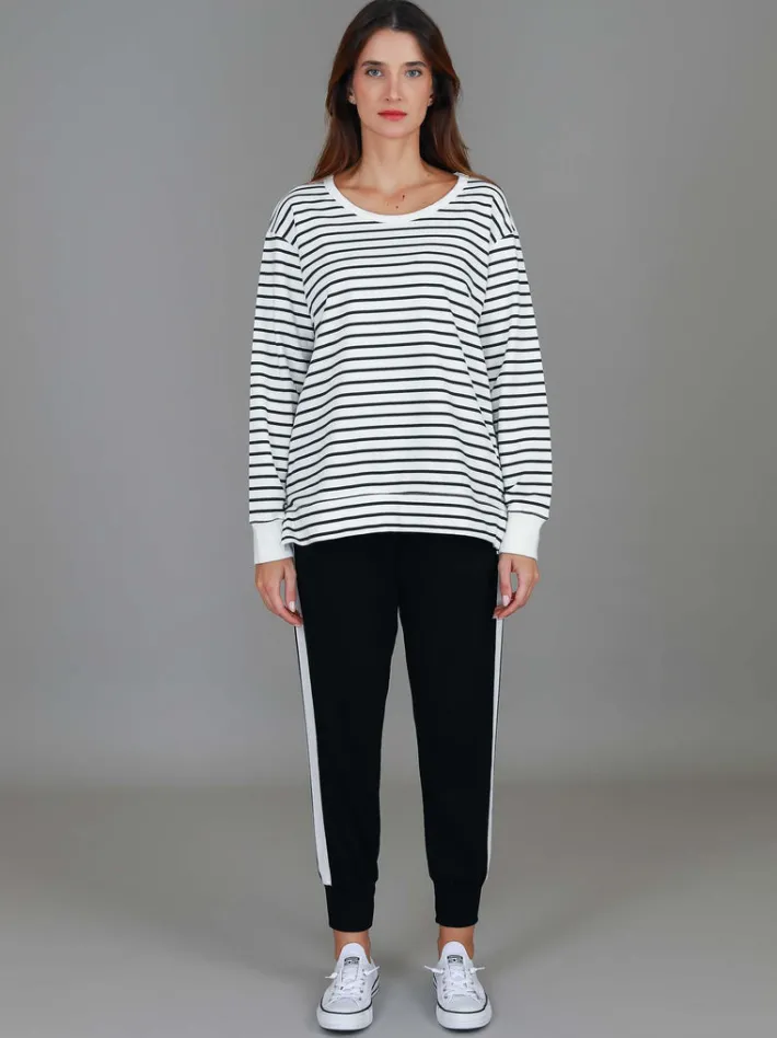 3rd Story Sarah Long Sweatshirt< Sweatshirts|Sweatshirts