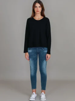 3rd Story Sonya Long Sleeve T Shirt< Long Sleeves