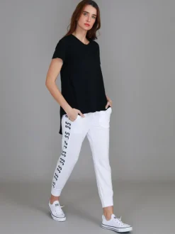 3rd Story Sorrento Curved Hem T Shirt< Short Sleeves