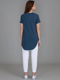 3rd Story Sorrento Curved Hem T Shirt< Short Sleeves