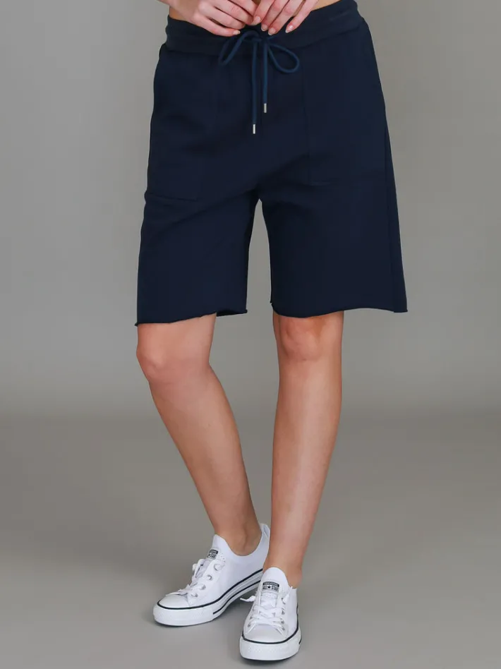 3rd Story Taree Long Shorts< Shorts