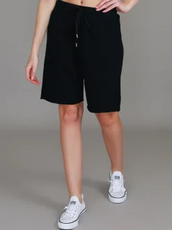 3rd Story Taree Long Shorts< Shorts