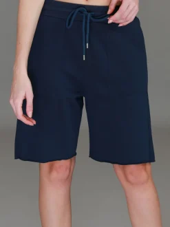 3rd Story Taree Long Shorts< Shorts