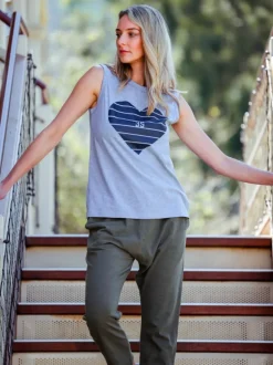 3rd Story Thea Heart Grey Tank Top< Tanks